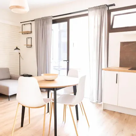 Preciosa Reina Las Palmas / Gran Canaria